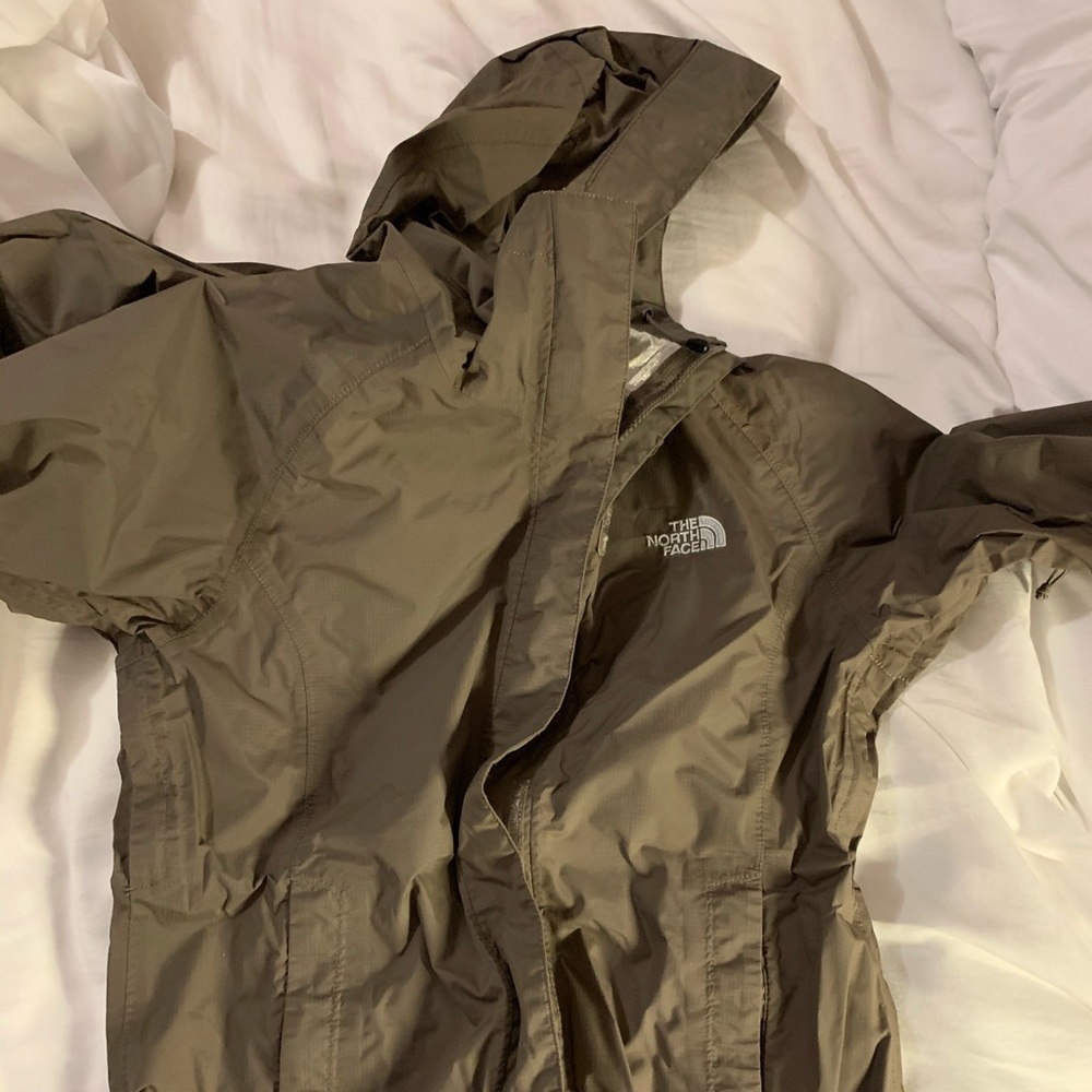North face windbreaker